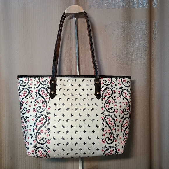 Coach Butterfly Bandana Zip City Tote - Picture 3 of 8
